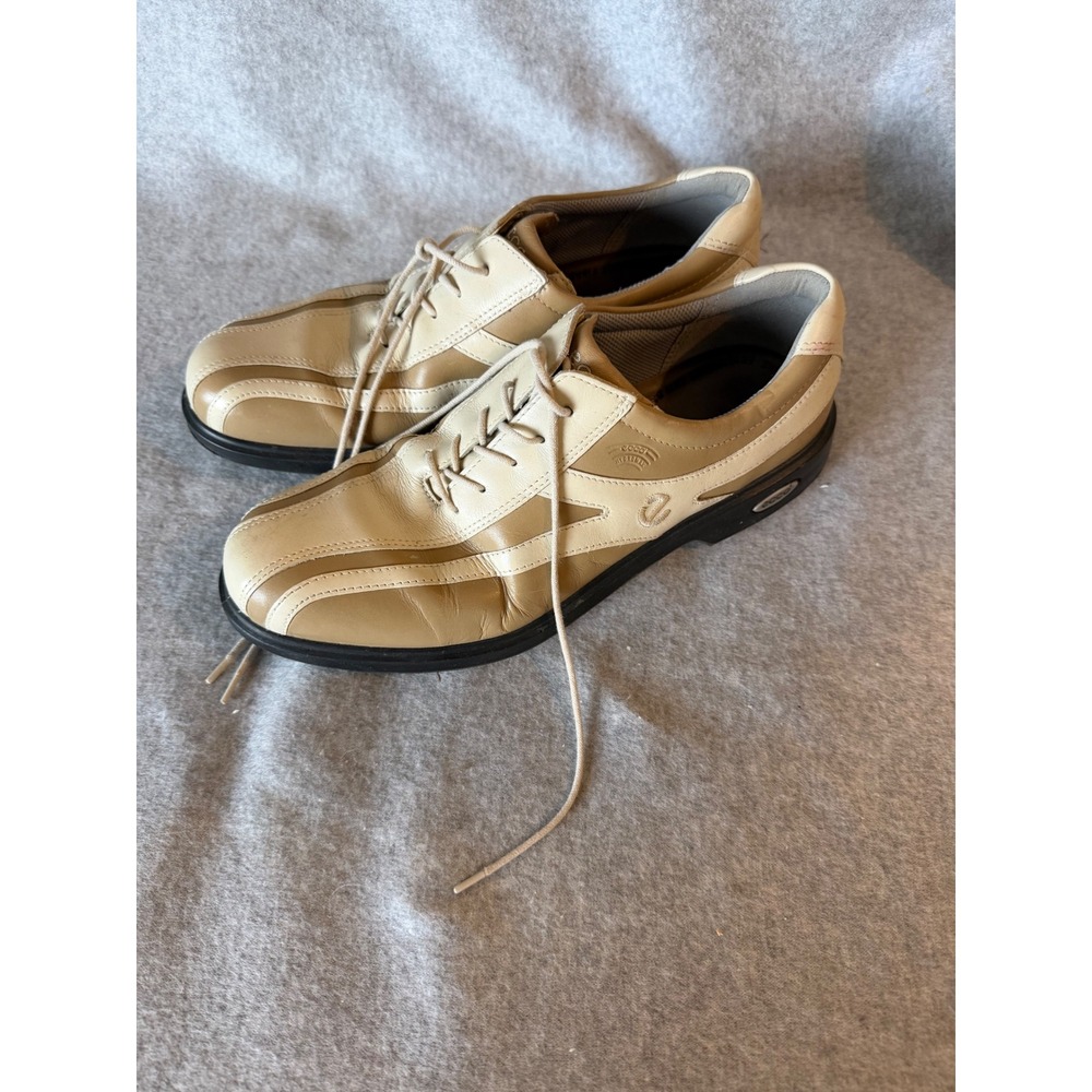 ECCO Men's Golf Shoes Size 41 Tan Beige Leather Cleated Spikes Lace Up Sporty